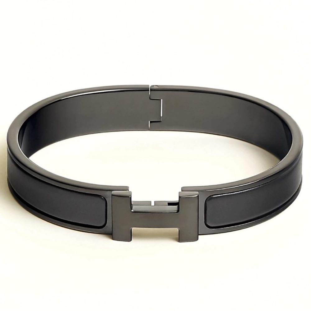 Hermès Clic HH Bracelet